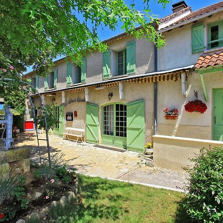 Le Clos Grand Pradines  Buitenkant foto