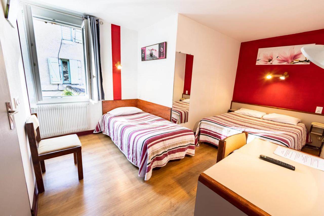 Le Clos Grand Pradines  Buitenkant foto