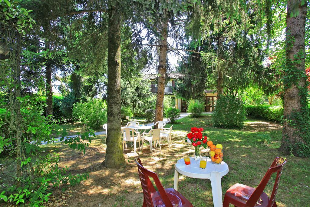 Le Clos Grand Pradines  Buitenkant foto